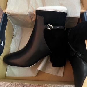 Cole Haan Amalie Bootie New in Box Size 6 Black Ankle Boot